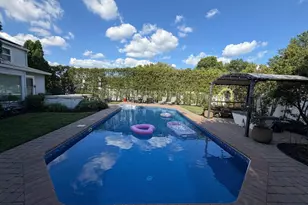 1 Devonshire Ct, Mount Laurel, NJ 08054 - Photo 10