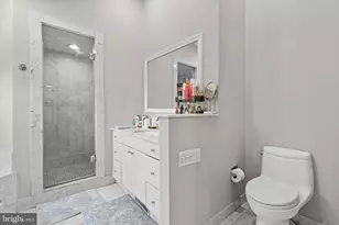 1 Devonshire Ct, Mount Laurel, NJ 08054 - Photo 32
