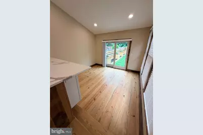 121 E Union Street, Burlington, NJ 08016 - Photo 12