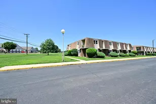 29 Florence Tollgate Pl, Burlington, NJ 08016 - Photo 14