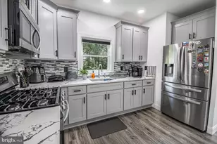 17 Middlesex Ave, Hainesport, NJ 08036 - Photo 12