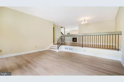 102 Sandhurst Drive, Mount Laurel, NJ 08054 - Photo 10