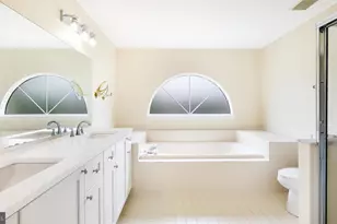 102 Sandhurst Dr, Mount Laurel, NJ 08054 - Photo 14