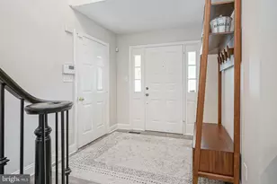 64 Foxwood Dr, Moorestown, NJ 08057 - Photo 4
