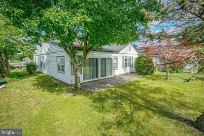 987 Westminster Drive N, Southampton, NJ 08088 - Photo 4