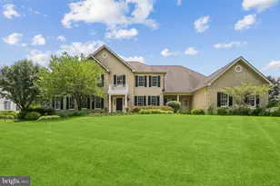 11 Troon Ct, Moorestown, NJ 08057 - Photo 1