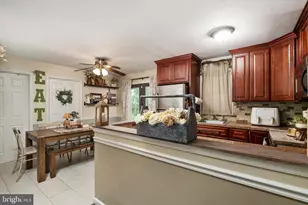 502 E Lakeshore Dr, Browns Mills, NJ 08015 - Photo 14