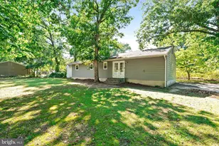 502 E Lakeshore Dr, Browns Mills, NJ 08015 - Photo 2