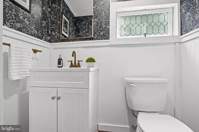 225 Van Kirk Street, Beverly, NJ 08010 - Photo 10