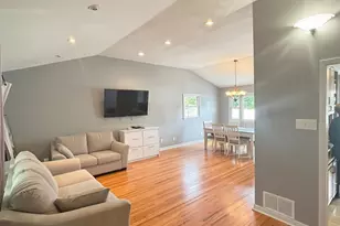 10 Wedgewood Dr, Cinnaminson, NJ 08077 - Photo 2