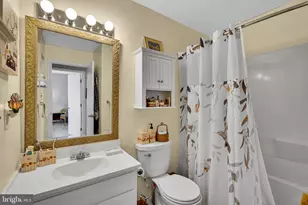 1020 Harbour Dr, Palmyra, NJ 08065 - Photo 30