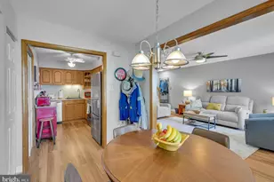 1020 Harbour Dr, Palmyra, NJ 08065 - Photo 18
