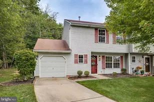 6 Winchester Ct, Bordentown, NJ 08505 - Photo 1