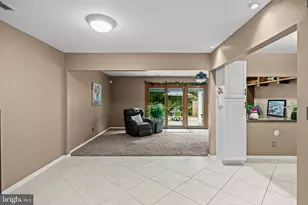 136 Lamplighter Ct, Marlton, NJ 08053 - Photo 6