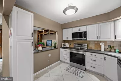 136 Lamplighter Court, Marlton, NJ 08053 - Photo 8