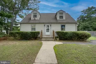 20 Rose St, Willingboro, NJ 08046 - Photo 2