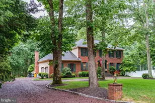 9 Silver Lake Dr, Shamong, NJ 08088 - Photo 2