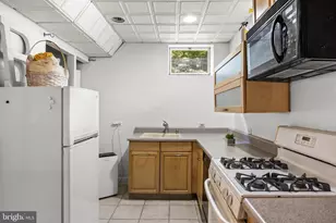 4 Candlelight Dr, Beverly, NJ 08010 - Photo 32