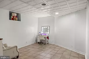 4 Candlelight Dr, Beverly, NJ 08010 - Photo 28