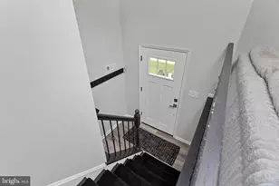 6 Independence Dr, Bordentown, NJ 08505 - Photo 8