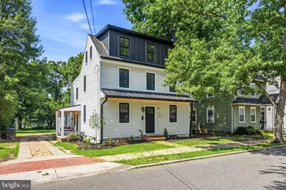 71 E 2nd Street, Moorestown, NJ 08057 - Photo 2