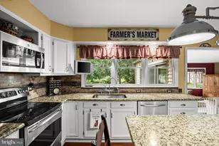 494 Arneys Mt Birming, Pemberton, NJ 08068 - Photo 10