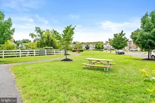 84 Heals Farm Rd, Burlington, NJ 08016 - Photo 32