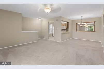 1017 Scotswood Court, Mount Laurel, NJ 08054 - Photo 4