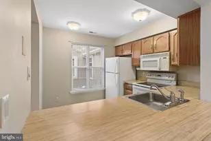 1017 Scotswood Ct, Mount Laurel, NJ 08054 - Photo 6