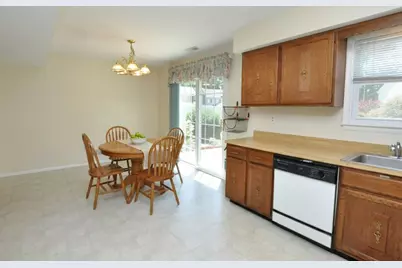 109 Mayfair Lane, Mount Laurel, NJ 08054 - Photo 6
