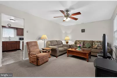 2206 Walnut Avenue, Hainesport, NJ 08036 - Photo 6