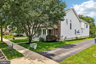 30 Wright Dr, Chesterfield, NJ 08515 - Photo 2