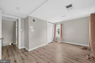 833 W 2nd St, Florence, NJ 08518 - Photo 16