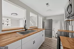 833 W 2nd St, Florence, NJ 08518 - Photo 8