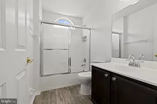124 Buckingham Way, Mount Laurel, NJ 08054 - Photo 16