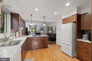 2502 St Charles Pl, Cinnaminson, NJ 08077 - Photo 4