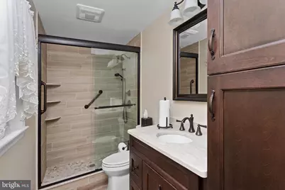 8 W Point Drive, Bordentown, NJ 08505 - Photo 20