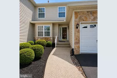 11 Hogan Way, Moorestown, NJ 08057 - Photo 1