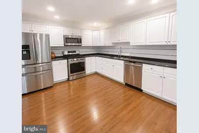 11 Hogan Way, Moorestown, NJ 08057 - Photo 2