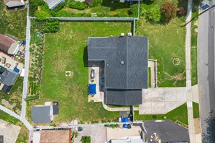 242 Hendrickson Ave, Beverly, NJ 08010 - Photo 46