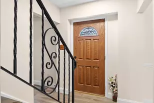 242 Hendrickson Ave, Beverly, NJ 08010 - Photo 8