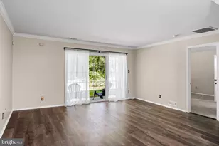 203 Harwood Ct, Mount Laurel, NJ 08054 - Photo 4