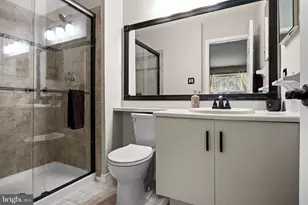 203 Harwood Ct, Mount Laurel, NJ 08054 - Photo 14