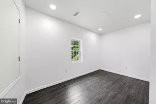 524 York St, Burlington, NJ 08016 - Photo 8