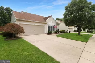 220 Wagon Wheel Ln, Mansfield Township, NJ 08022 - Photo 2