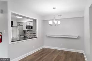 380 Delancey Pl, Mount Laurel, NJ 08054 - Photo 10