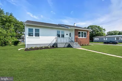 33 W 2nd Street, Burlington, NJ 08016 - Photo 6