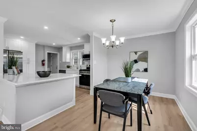 33 W 2nd Street, Burlington, NJ 08016 - Photo 16