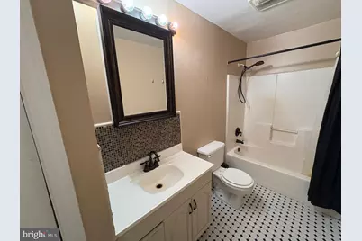 394 Croshaw Road #APT A, Wrightstown, NJ 08562 - Photo 4