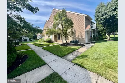 139 Bradford Court, Mount Laurel, NJ 08054 - Photo 1